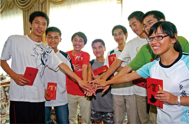 28年，公益慈善龙8国际是认真的！